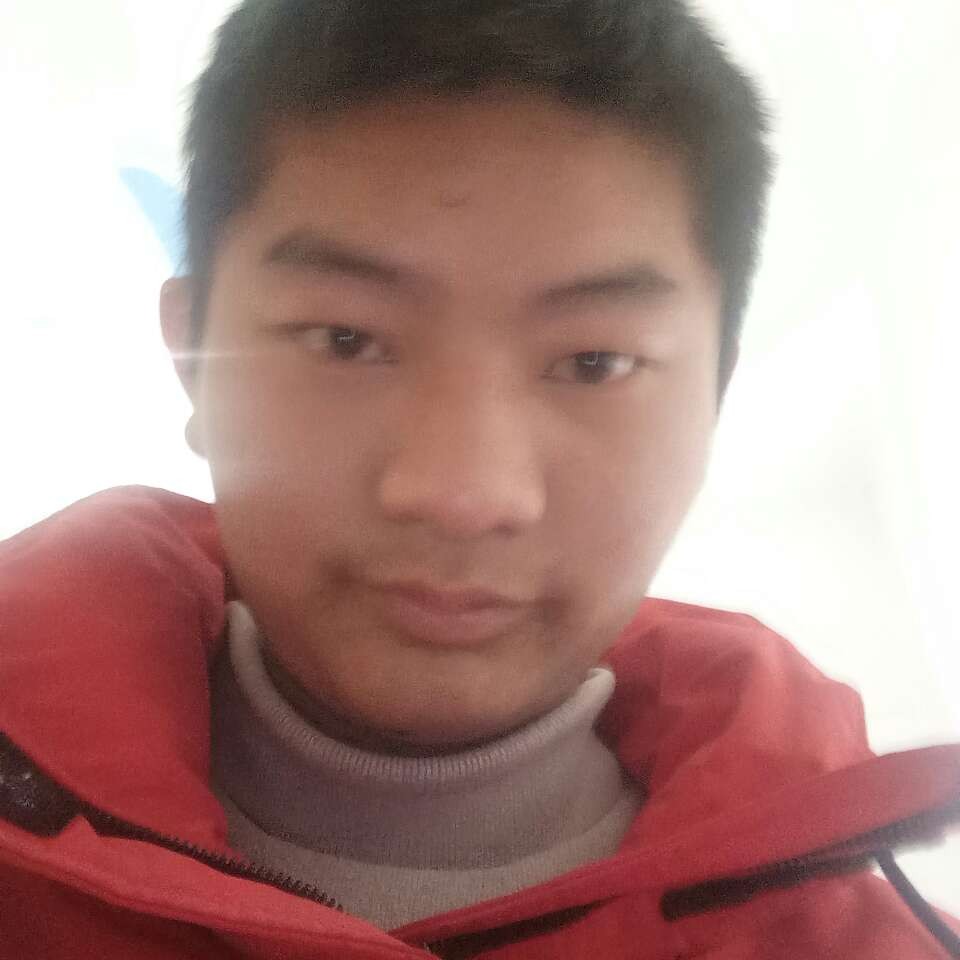 凡梦坤的照片