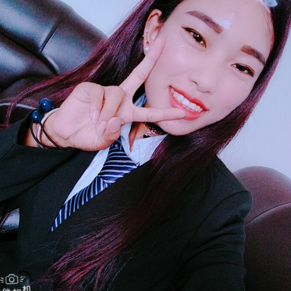 露雪成白的照片