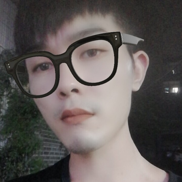 果冻哥哥的照片