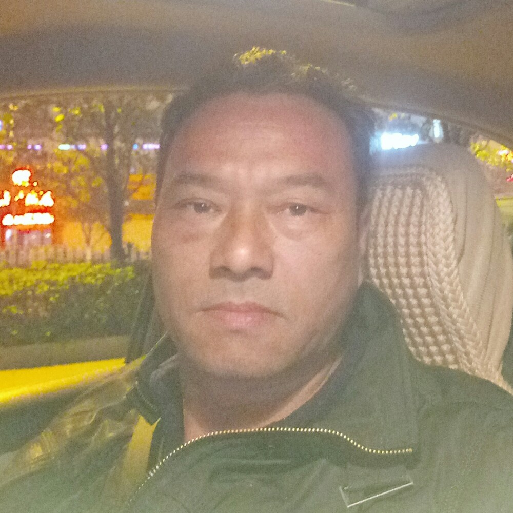 酒中有雨的照片