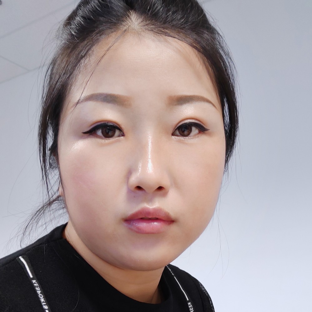 枫叶邂逅善良的照片