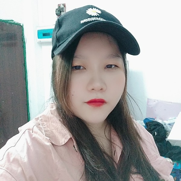 跳跃邂逅老虎的照片