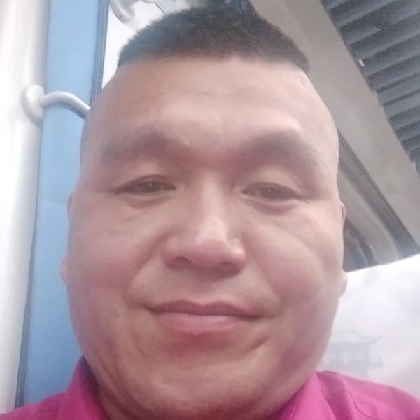 等待着缘份的照片