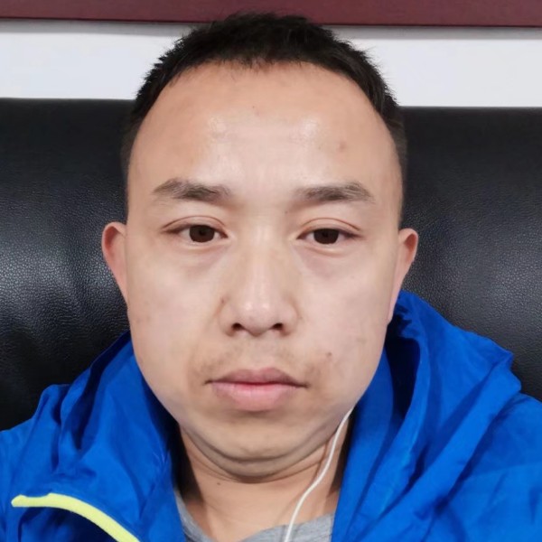 寒风那暴躁的照片