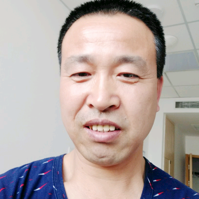 沉静倾心舞蹈的照片