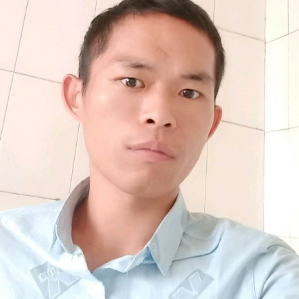 爱我的人是你吗？的照片
