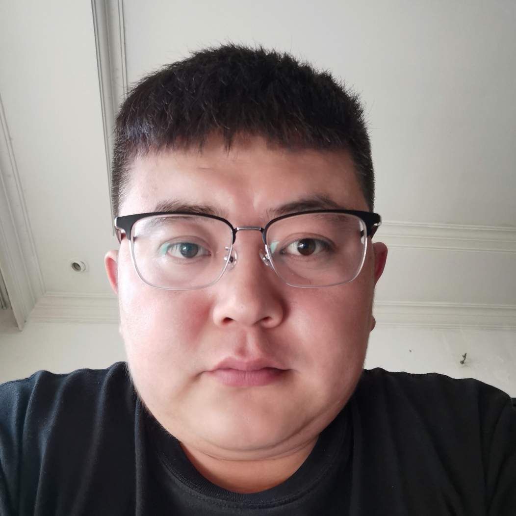 爱笑吃醋小虾米的照片