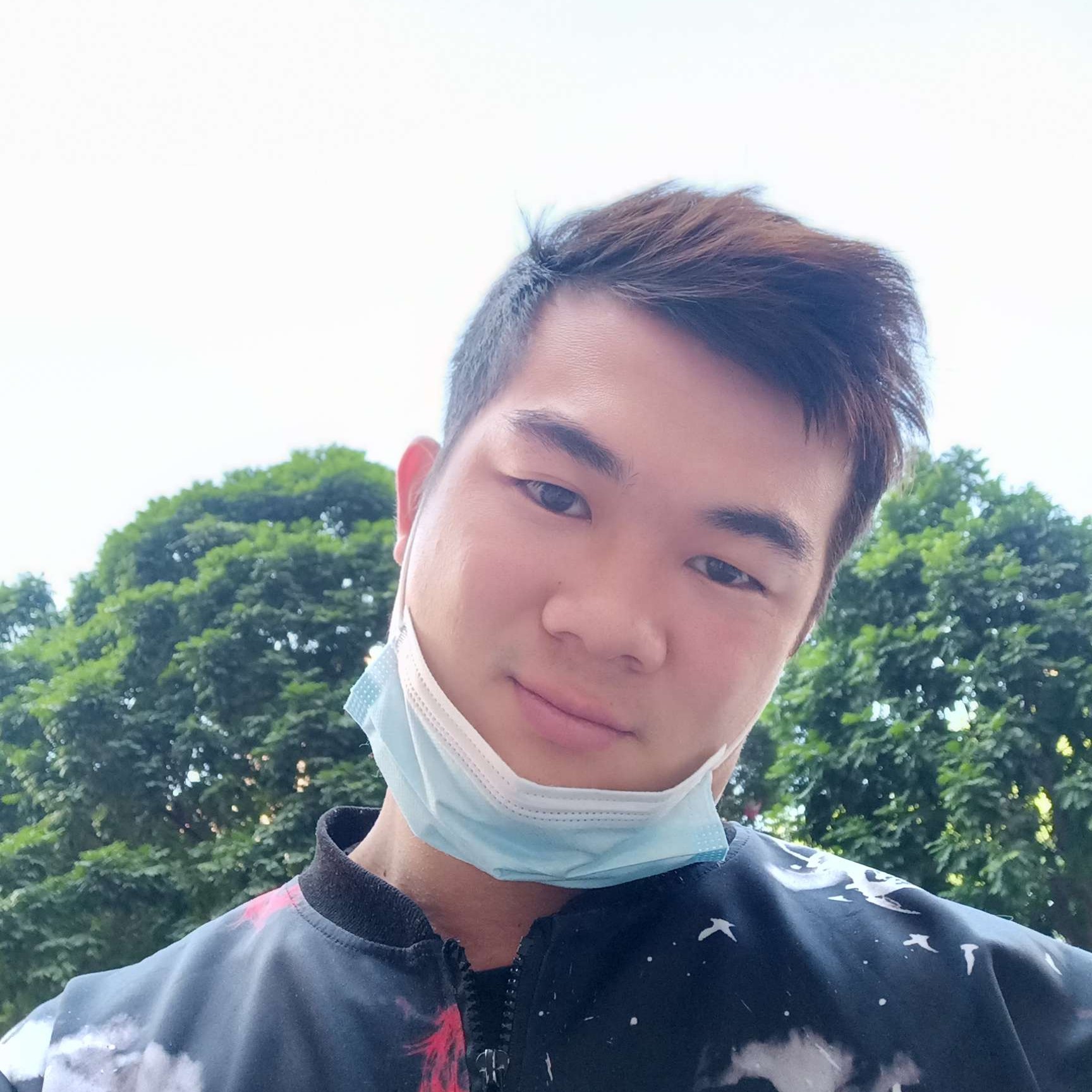 灵巧扯余溫的照片