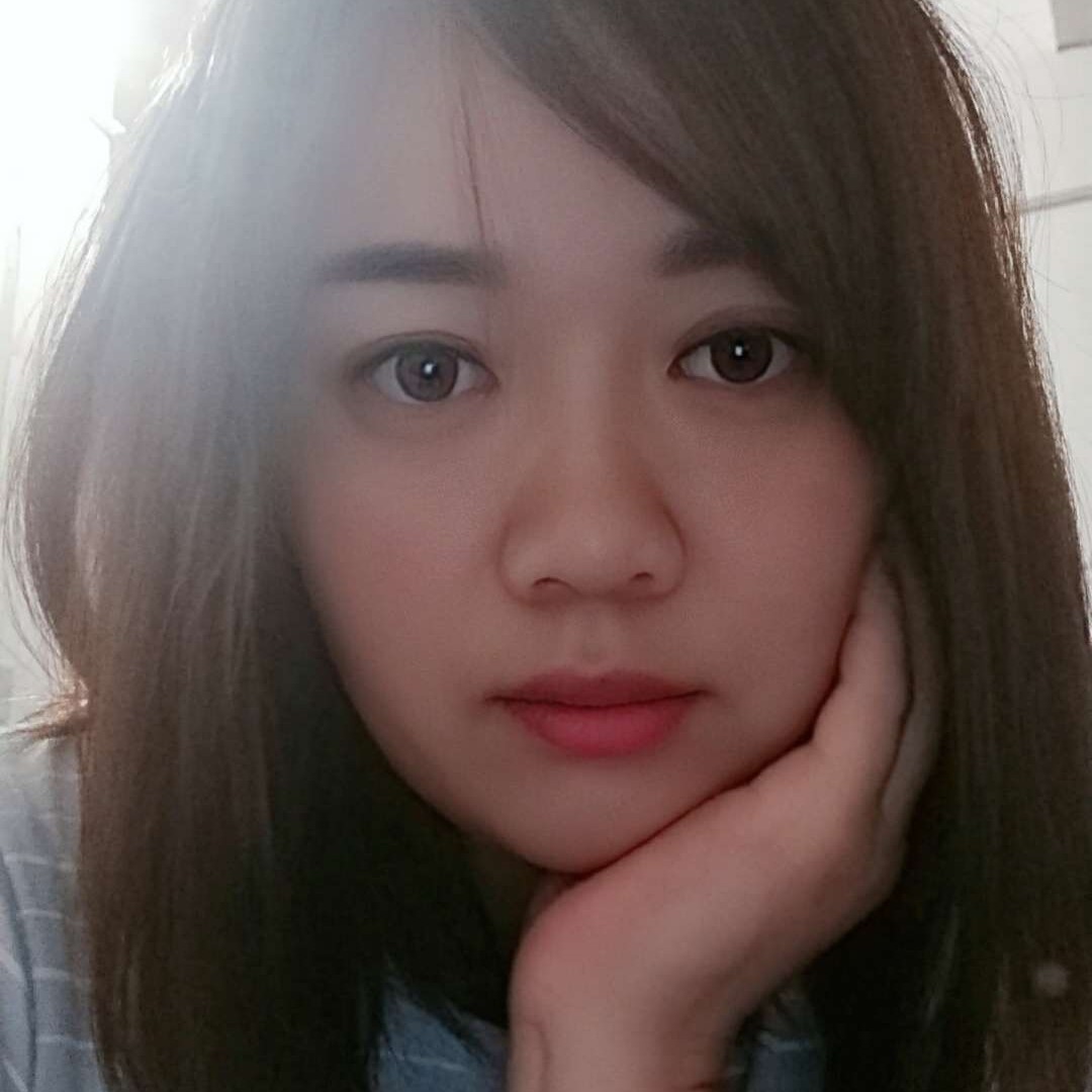 长情拿酒窝的照片