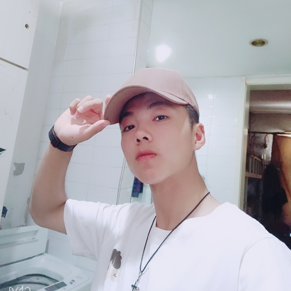 伯乐男孩的照片