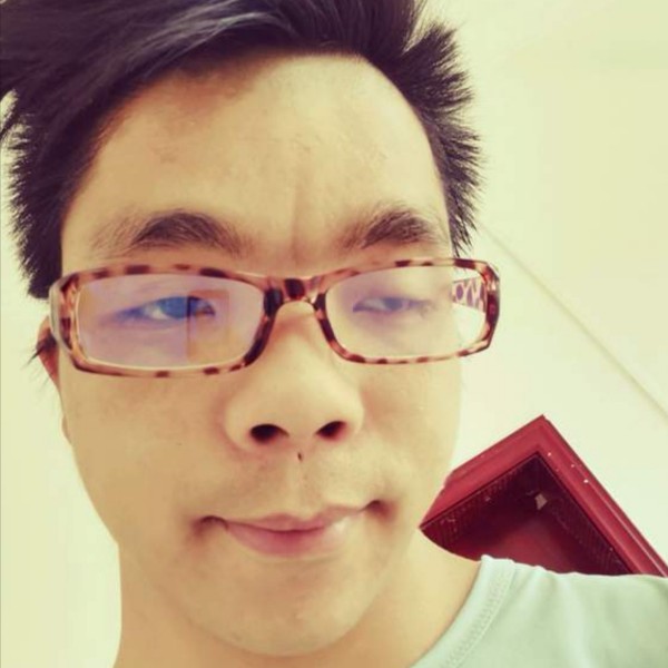 热心魔镜啊的照片