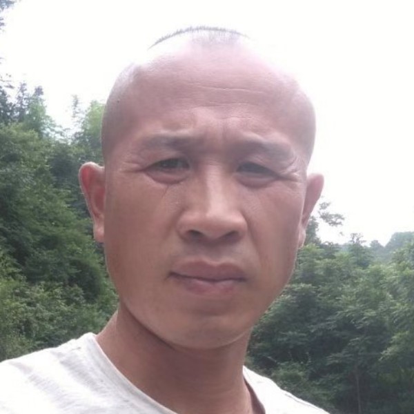 无垠愿万宝路的照片