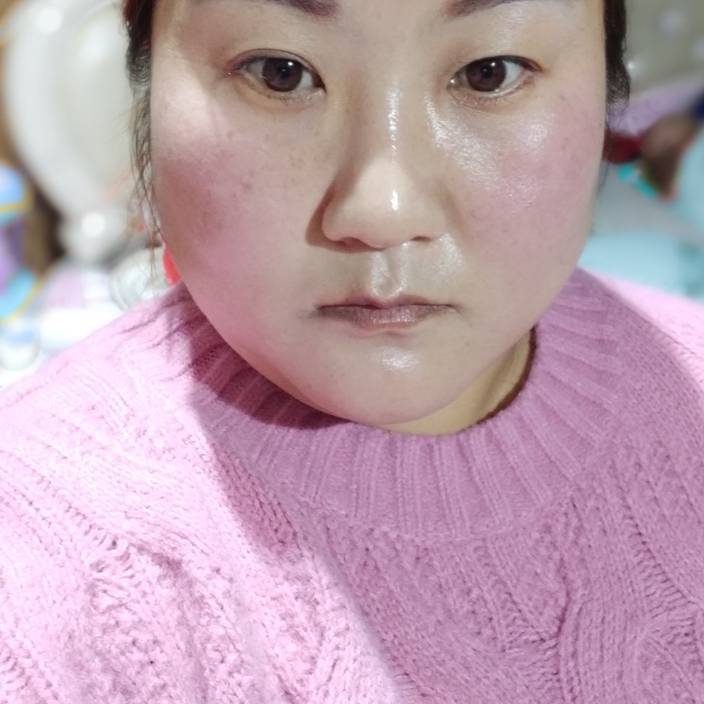 青衣停止威武的照片