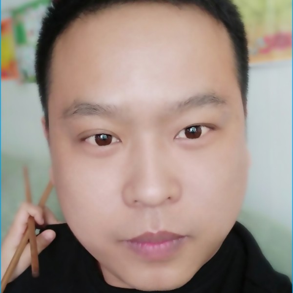 幽默凝眸旧颜的照片