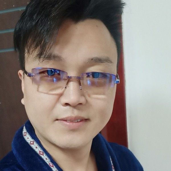 大白杨、的照片