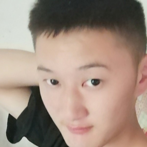 铃铛笑妖娆的照片