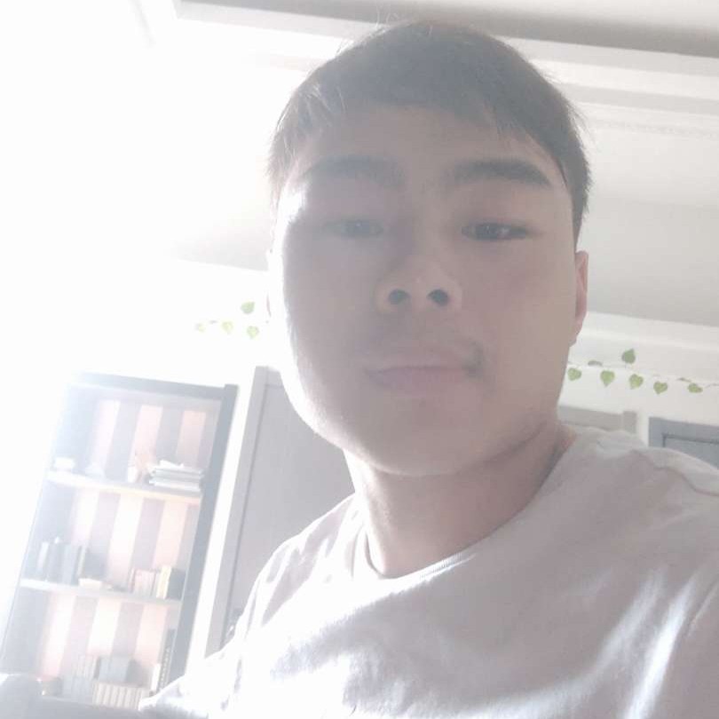 优雅回首故事的照片
