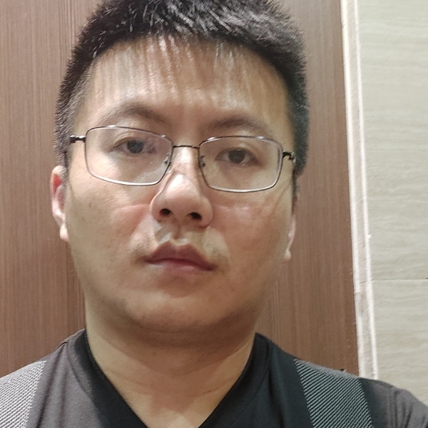 猫狸叔叔的照片