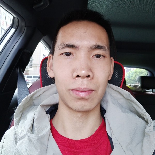 天瓶座松哥的照片