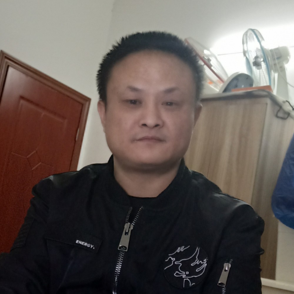 月圆相伴的照片