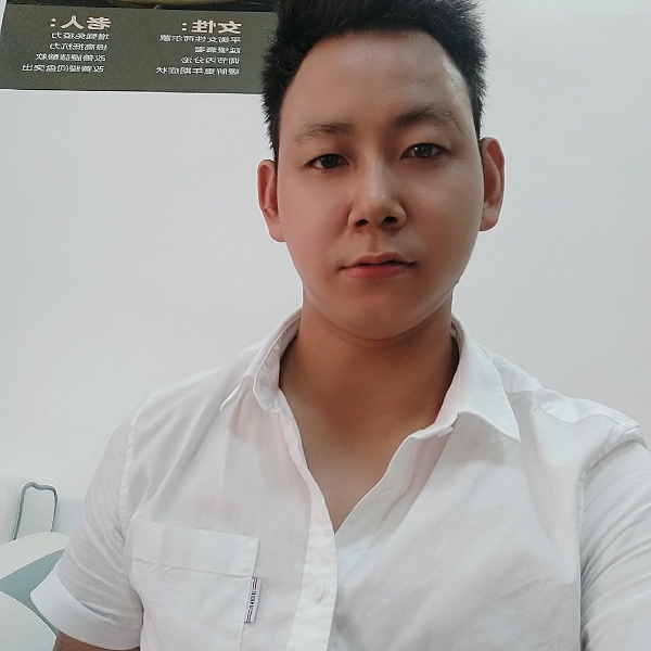 爱笑的撒子的照片