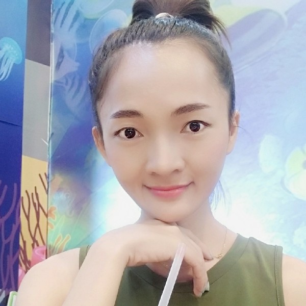 羞涩红酒的照片