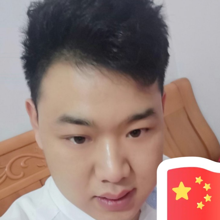 激情深拥电灯胆的照片
