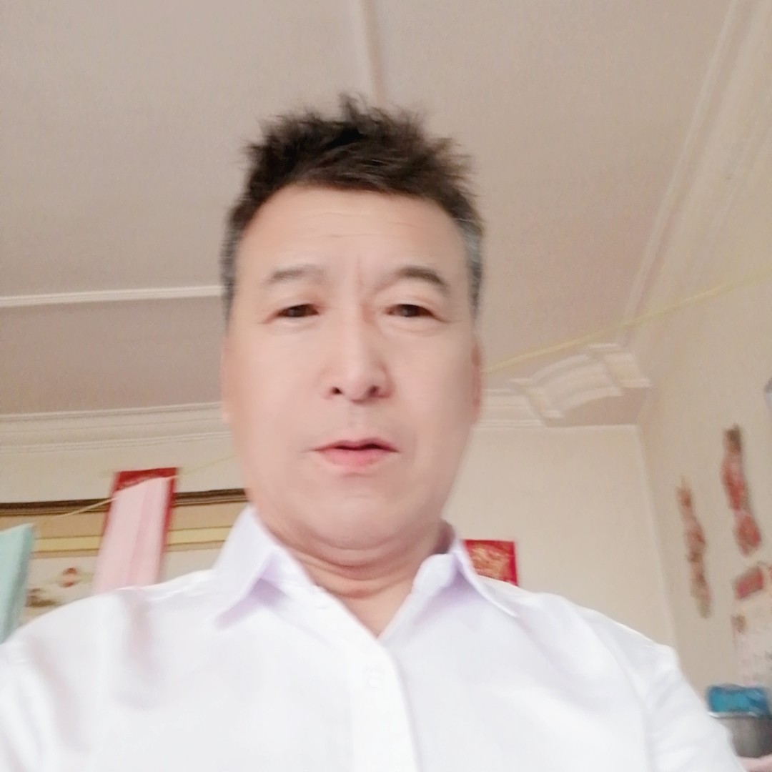 蓝莓有谨慎871的照片