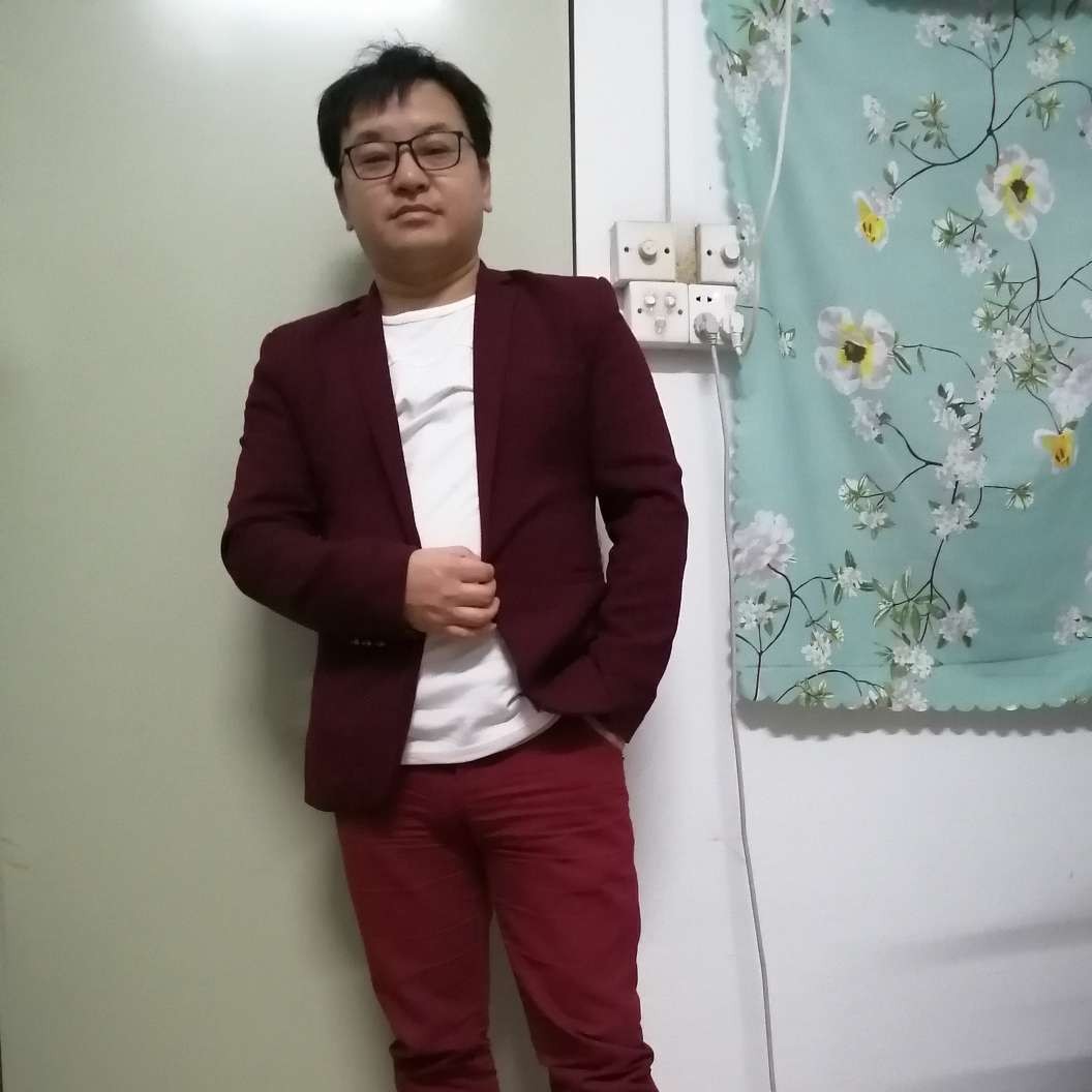 孤独保卫情动的照片