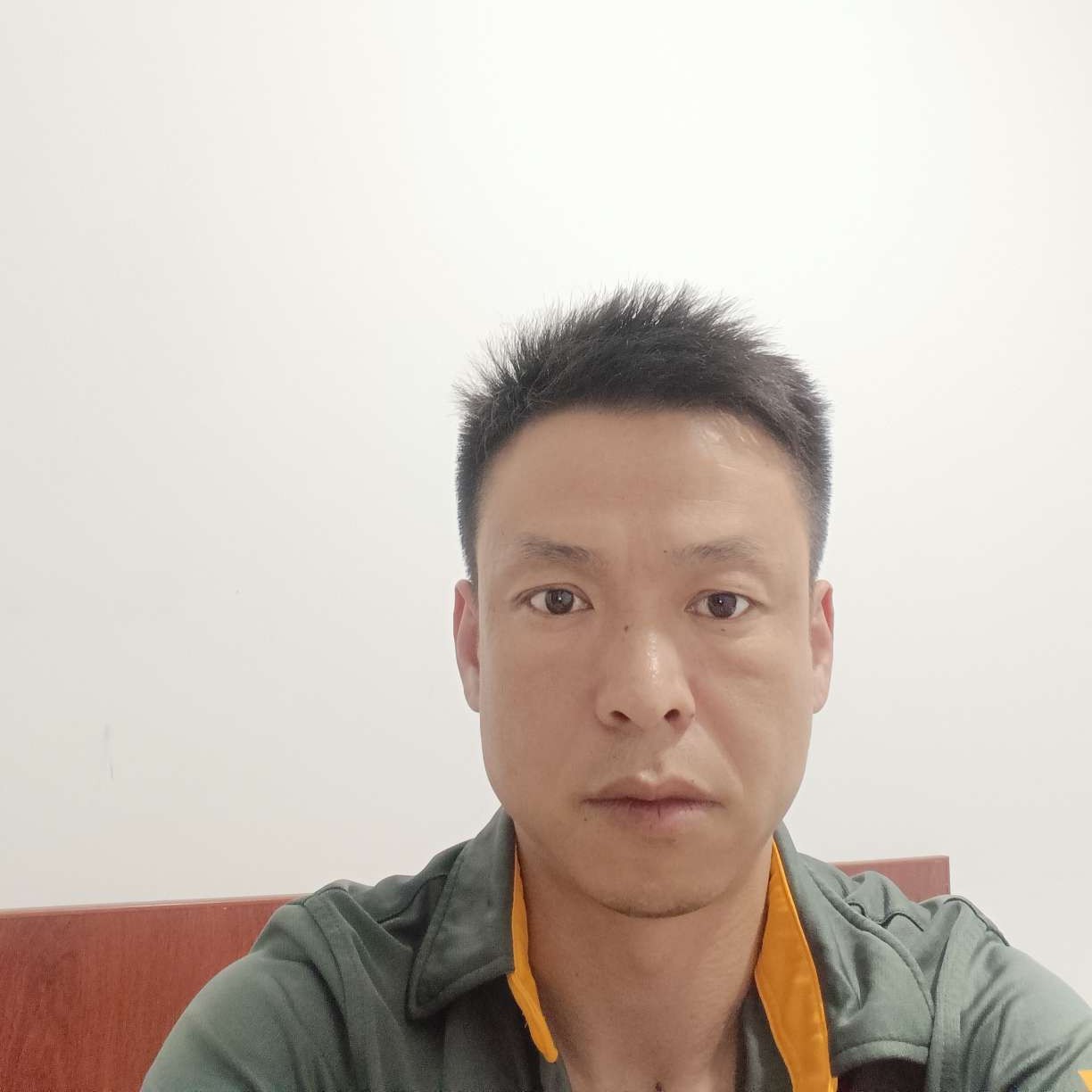 疯狂扯冰淇淋的照片