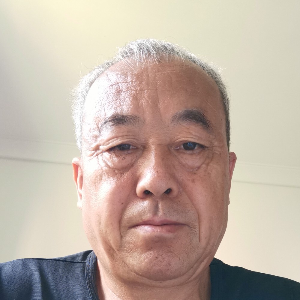 诺言挽手烂漫的照片
