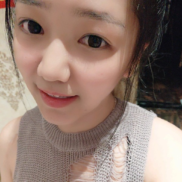 小美妞、梦梦的照片