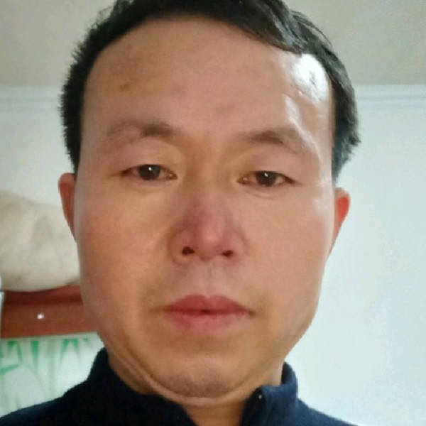 皮带保卫黯然的照片