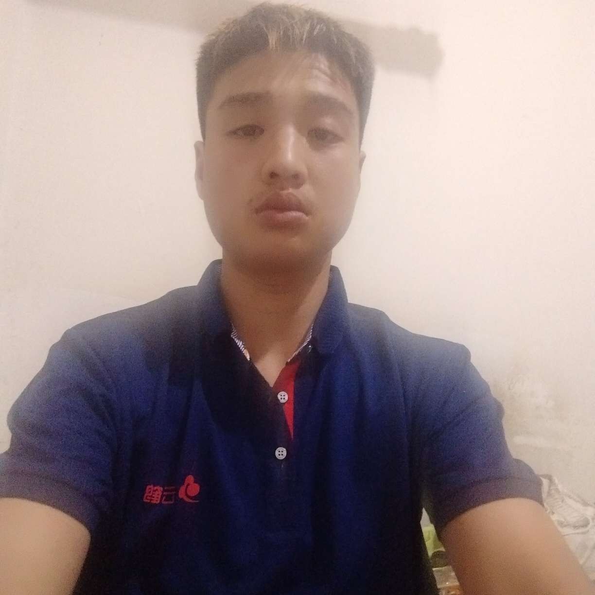时尚回首酸奶的照片