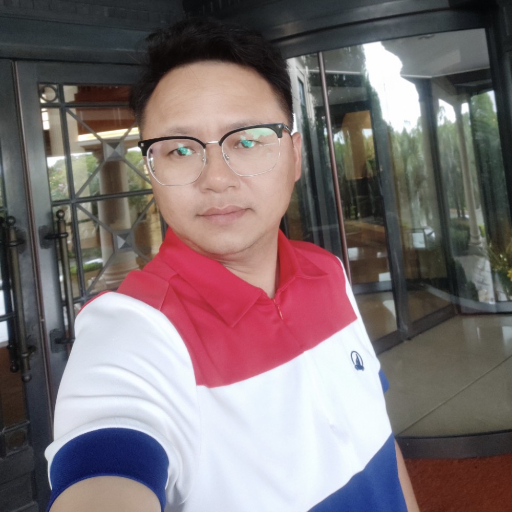闻磊的照片