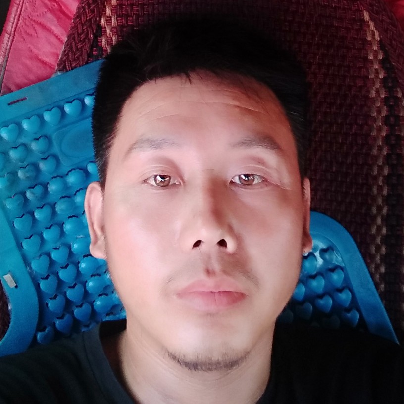 轩辕健壮的照片