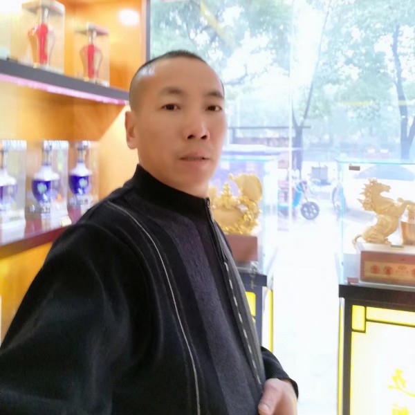 百褶裙泪了翩飞的照片