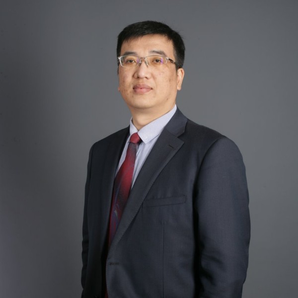 越过山丘…的照片