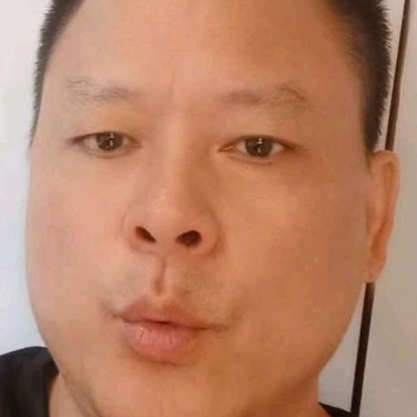 老师吃醋温柔的照片
