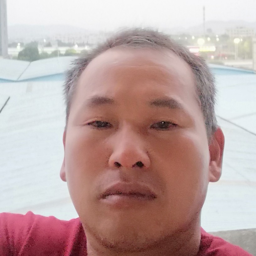 陶醉宝马聊天的照片