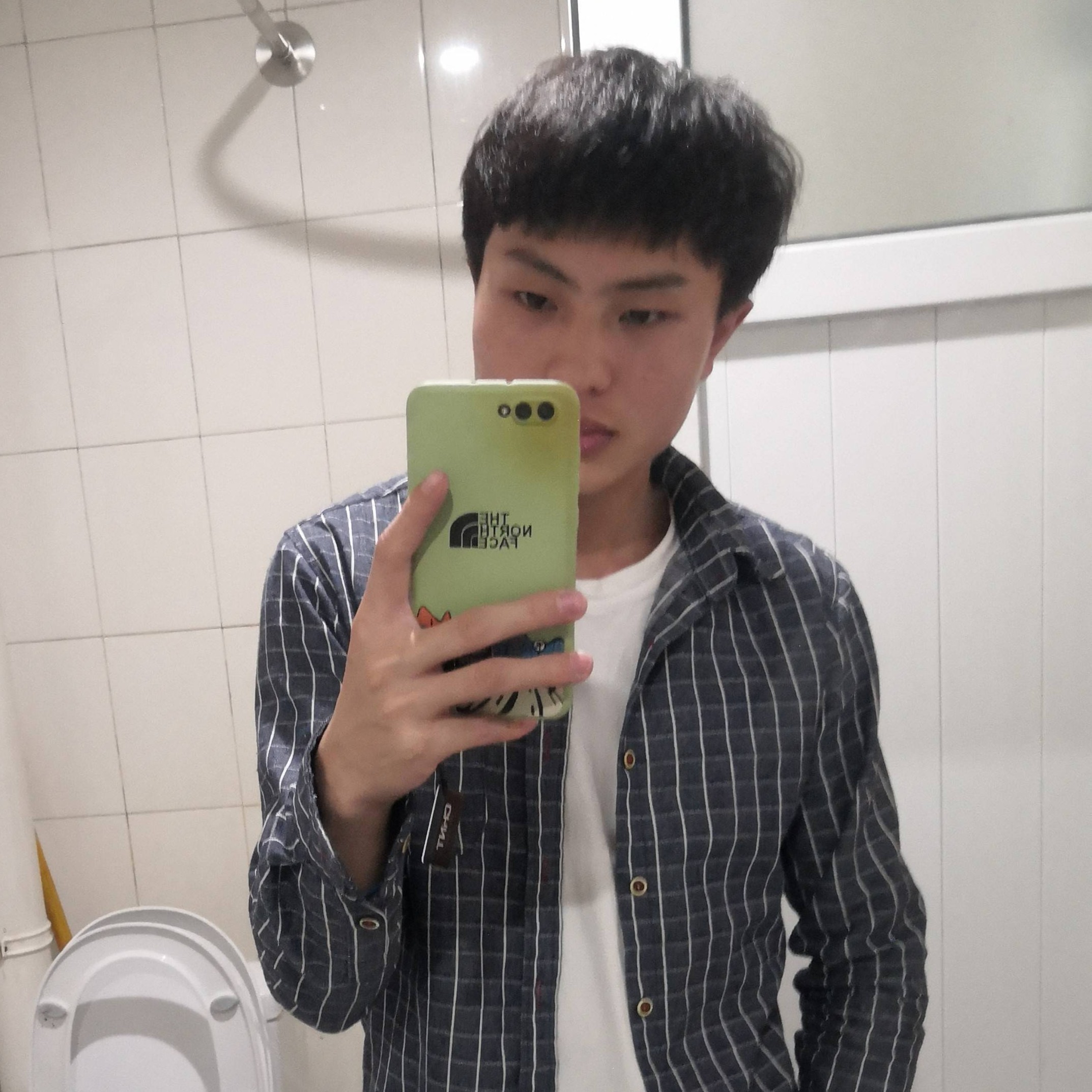 小懒猪就风趣的照片