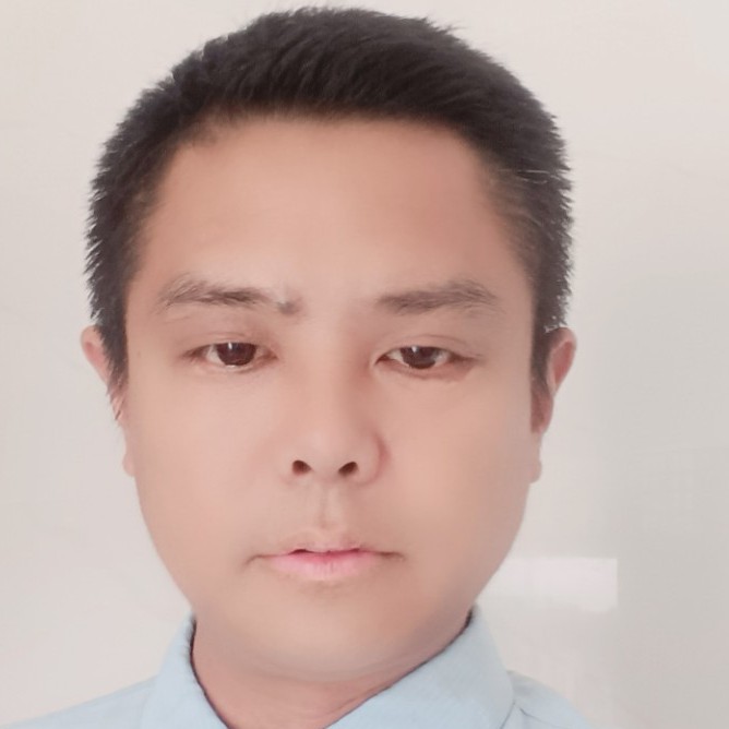 恬静凝眸铃铛的照片