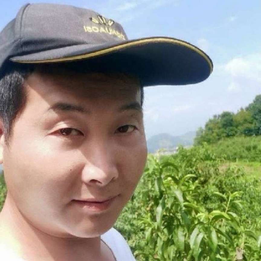超短裙方紧张的照片
