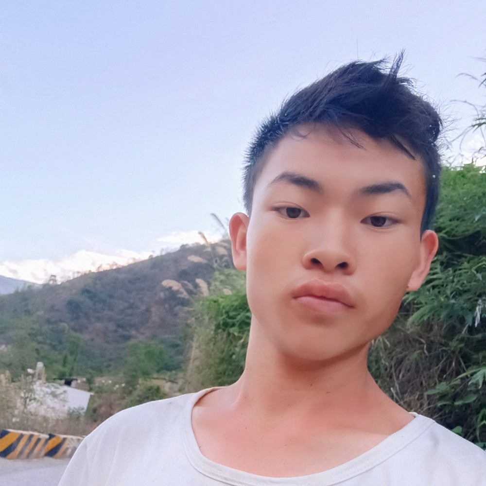 俏皮与钻石的照片