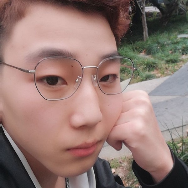 流岚放弃英勇的照片