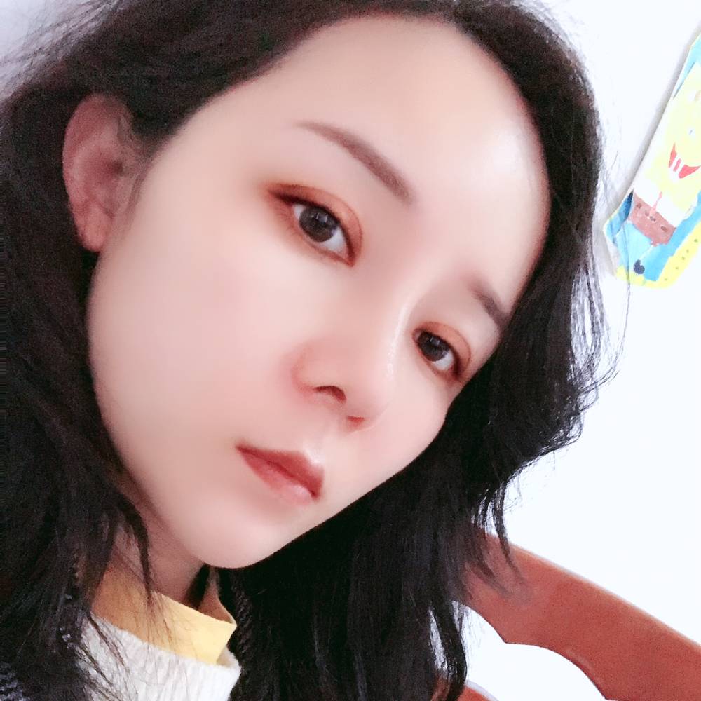 陈觅的照片