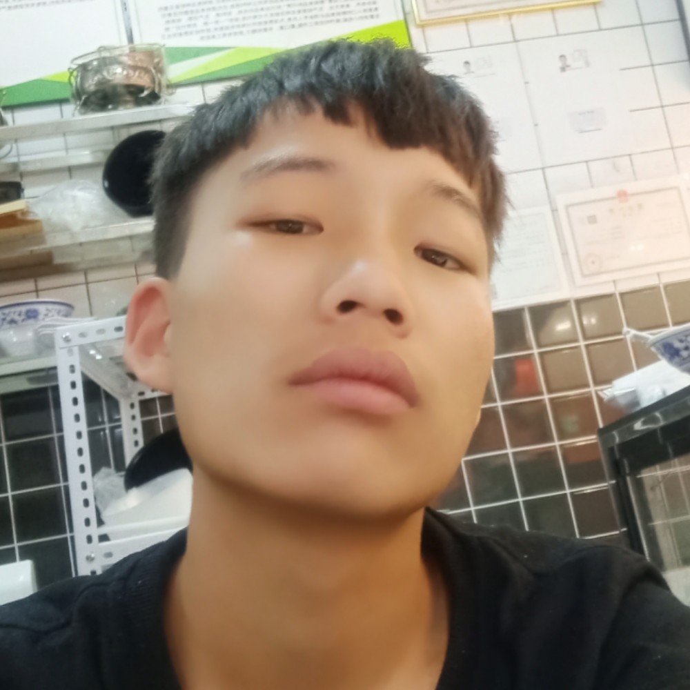 天上   孤影的照片