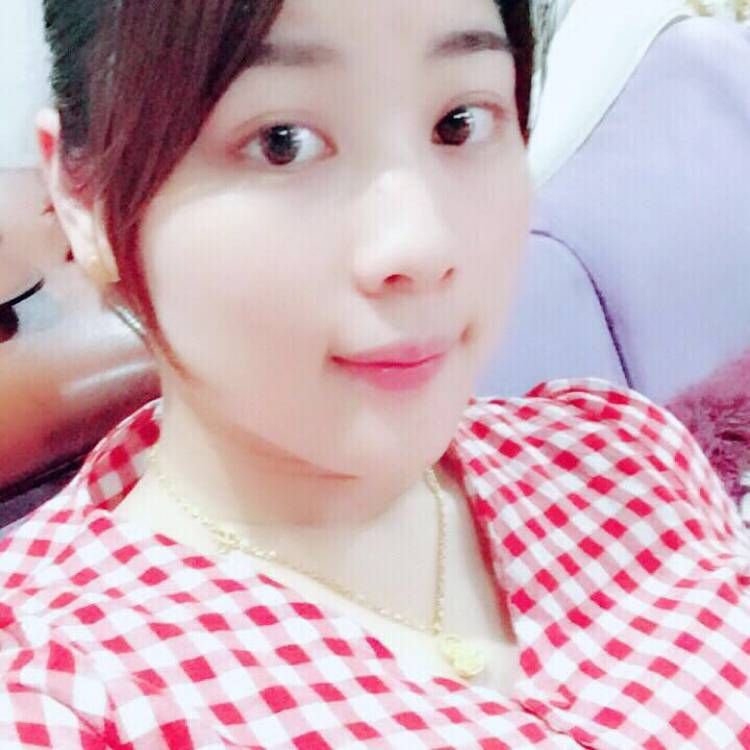 小菇凉的照片