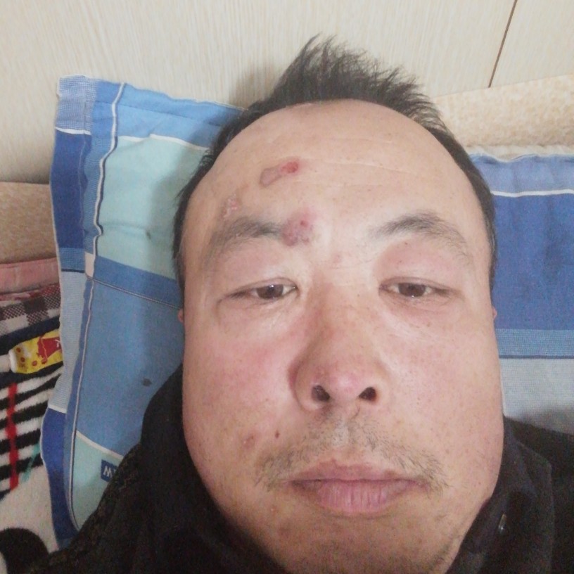 万宝路扯端庄的照片