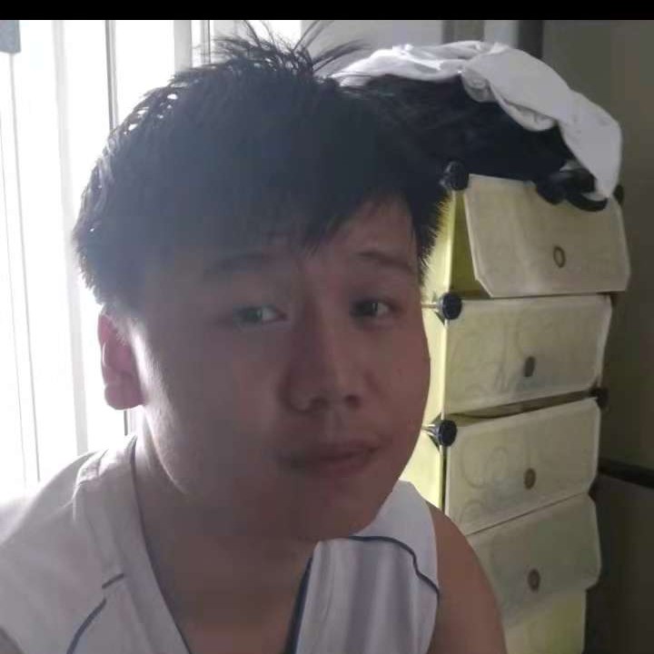 华风赜的照片